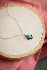 Load image into Gallery viewer, Turquoise Necklace
